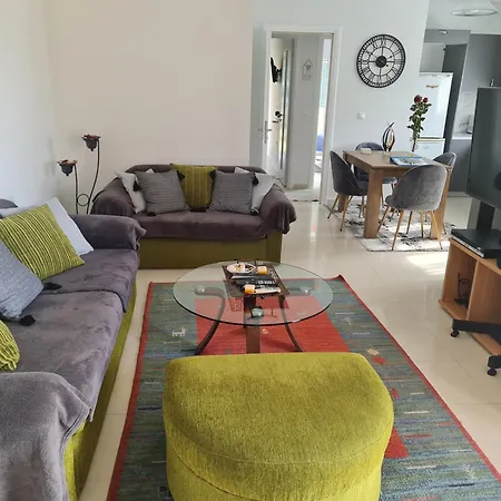Evi'S & George'S Home-2